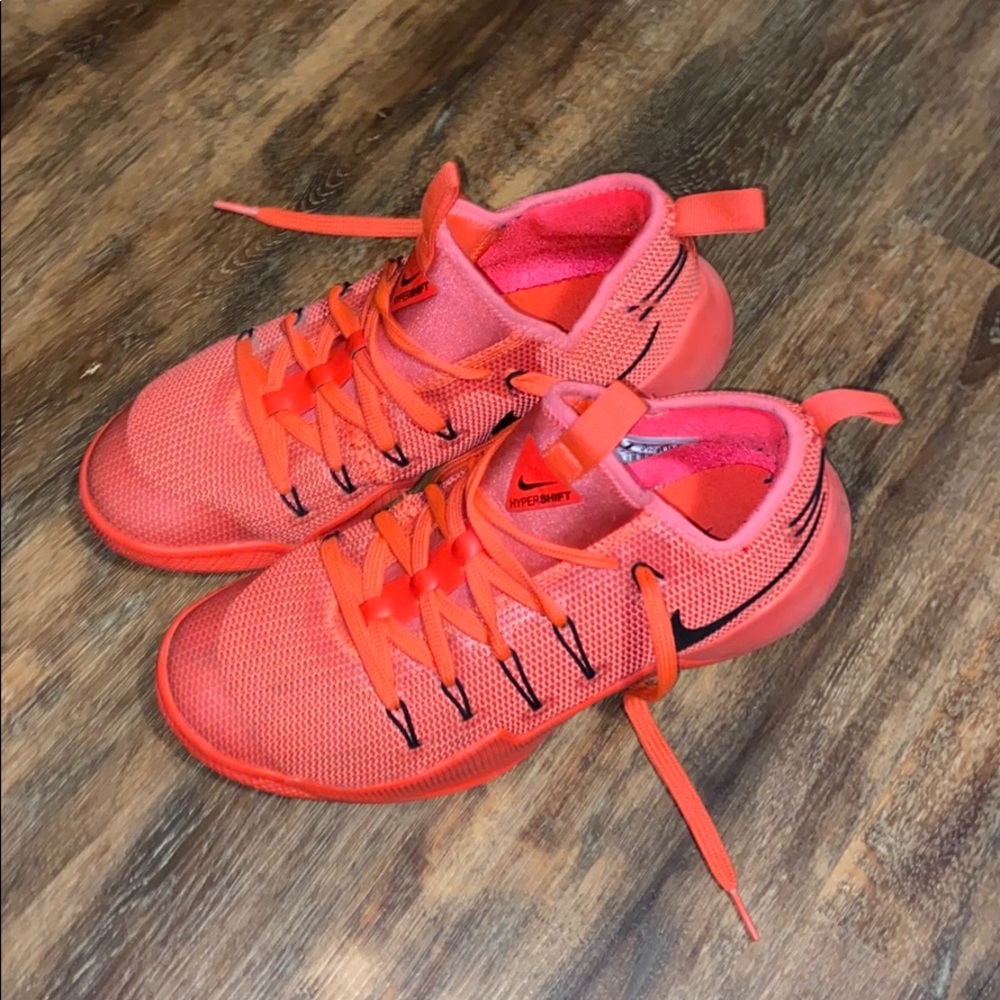 Nike HyperShift
